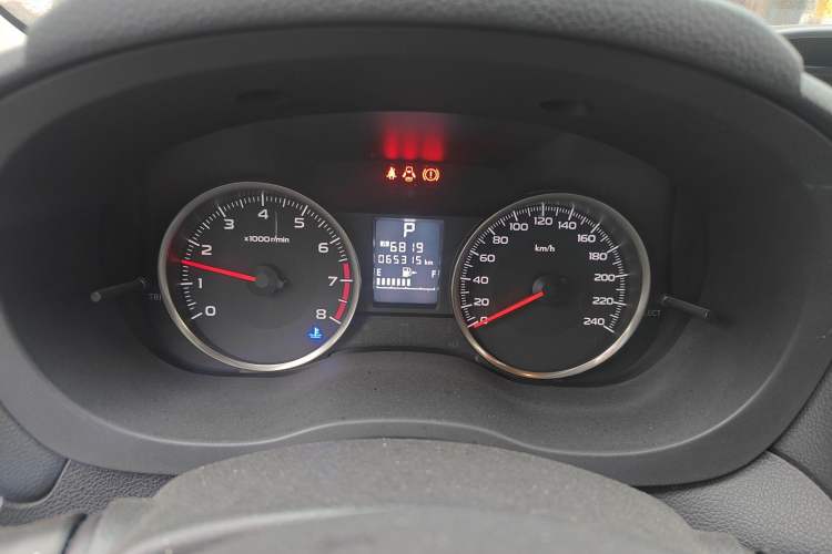 Used Subaru XV 2016 2.0i Comfort Navigation Edition Odometer Close Up