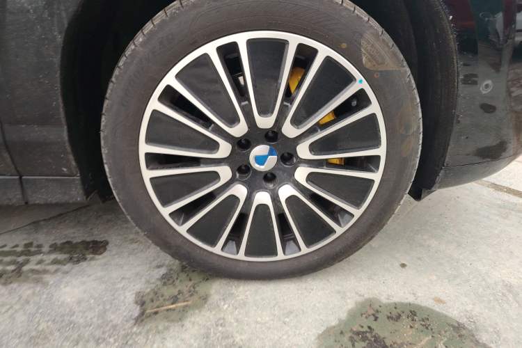 Used Denza N8 2023 Four-Wheel Drive Ultra-Hybrid Flagship Six-Seater Version