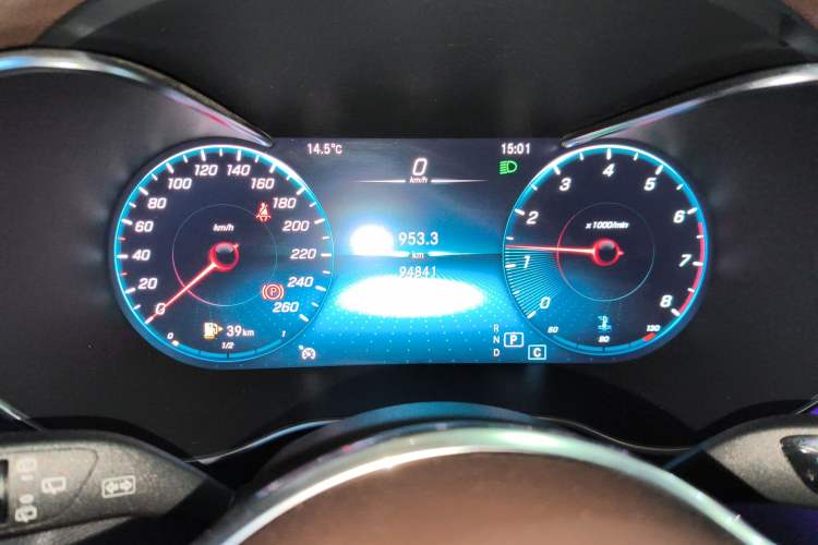 Used Mercedes-Benz GLC 2020 Facelift GLC 260 L 4MATIC Luxury Edition Instrument Cluster