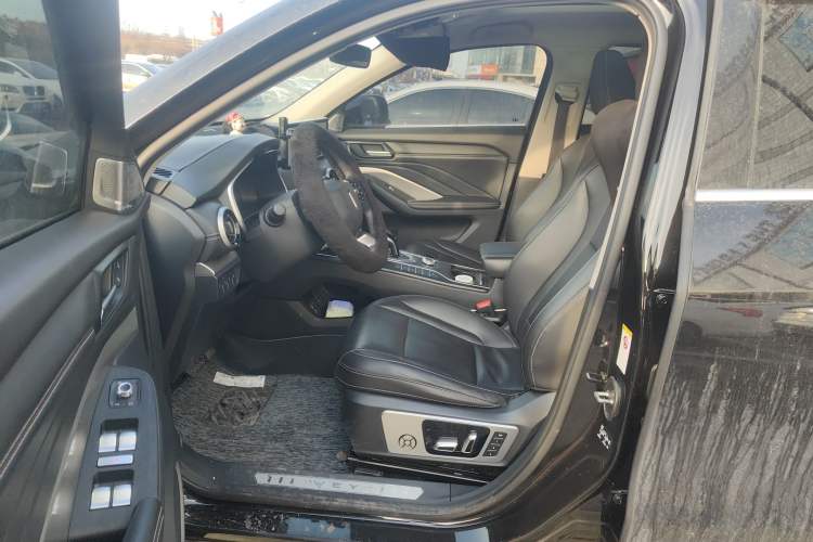 Used Wey VV6 2021 2.0T Two-Wheel Drive Smart Plus