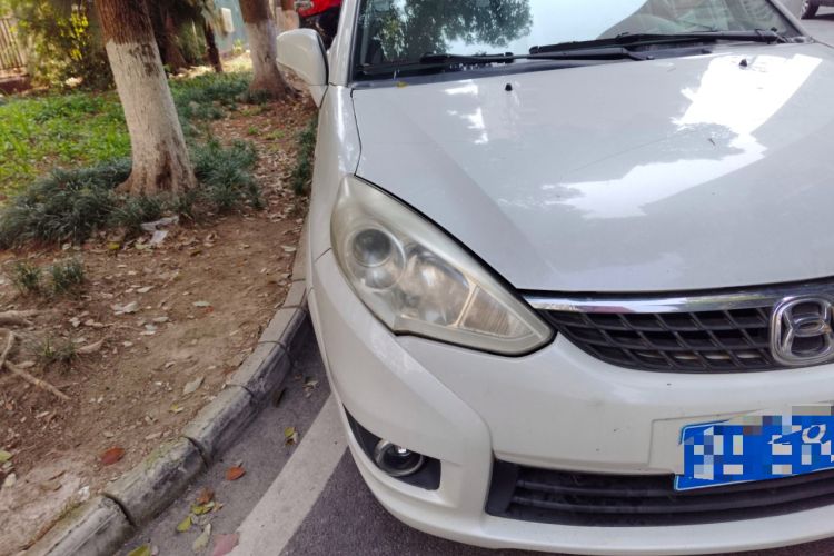 Used Suzuki Liana A6 2015 Hatchback 1.4L Manual Enjoyment Model
