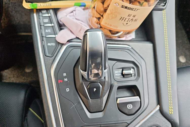 Used Lynk & Co 05 2020 2.0TD Two-Wheel Drive Shine Halo
