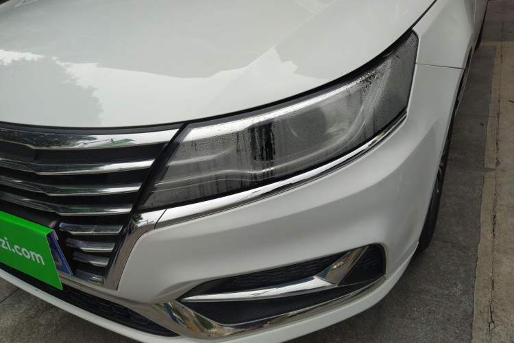 Used Roewe i6 2020 PLUS 1.6L CVT 4G Connected Glory Flagship Edition