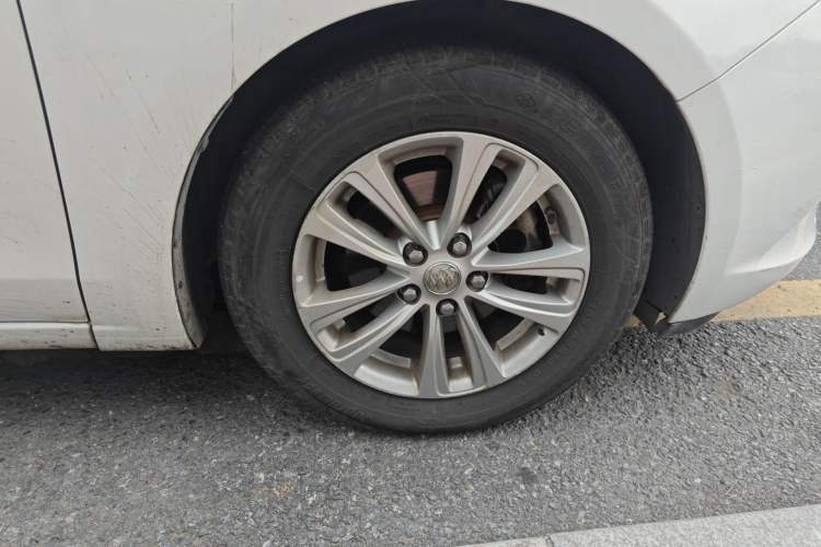 Used Buick GT 2017 15N Automatic Entry-Level Trim