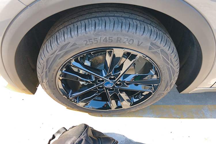 Used Ford Mondeo 2025 2.0T EcoBoost E Hybrid Sport Edition
