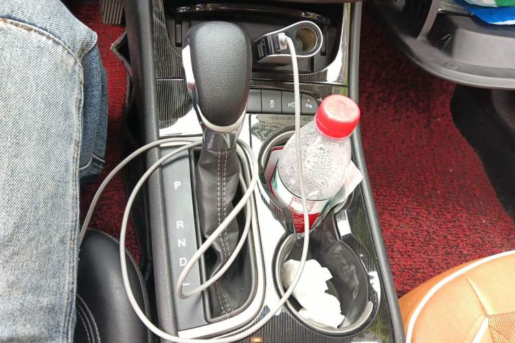 Used Buick Verano 2015 Sedan 20T Dual-Clutch Elite Model Gear Lever