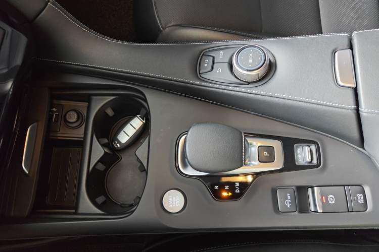 Used Infiniti QX50 2018 2.0T Two-Wheel Drive Fashion Edition