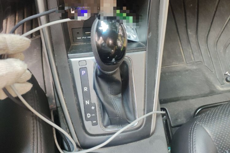 Used Hyundai Elantra (5th Generation / Langdong) 2016 1.6L Automatic Smart Version Gear Lever