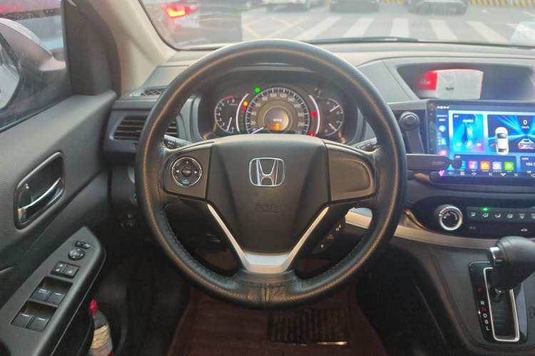 Used Honda CR-V 2016 2.0L Two-Wheel Drive Classic Edition