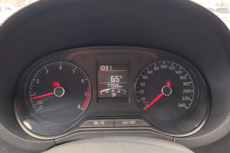 Used Volkswagen Polo 2016 1.4L Manual Fashion Model