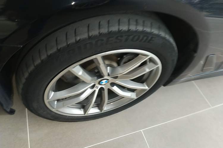 Used BMW 5 Series 2018 525Li M Sport Package