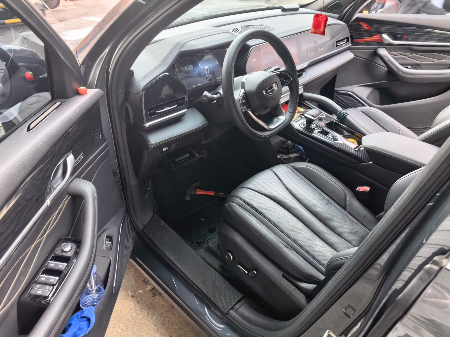 Geely Auto Monjaro L 2024 2.0TD DCT EVO Two-Wheel Drive Long-Range Version — снимка 12