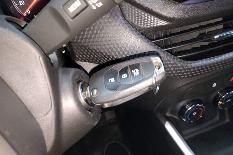 Used Chevrolet Cavalier 2022 325T Automatic Enjoyment Edition Interior 1