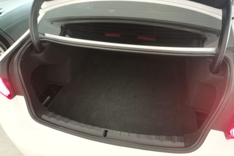 Used BMW 3 Series 2025 325Li M Sport Package
