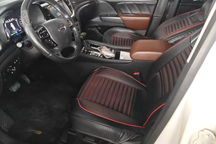 Used GAC Trumpchi GS7 2017 320T Two-Wheel-Drive Luxury Smart Connectivity Model