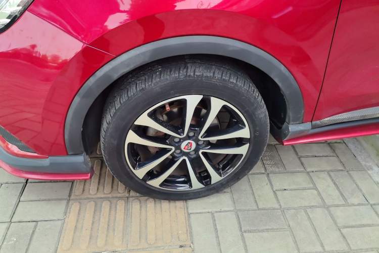 Used Roewe RX3 2018 1.6L CVT Internet Smart Edition
