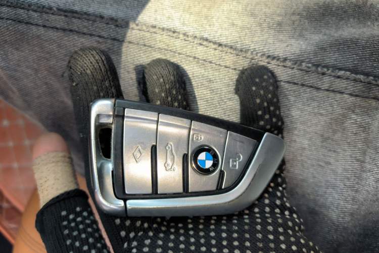 Used BMW 5 Series 2019 530Li Leading Model M Sport Package
