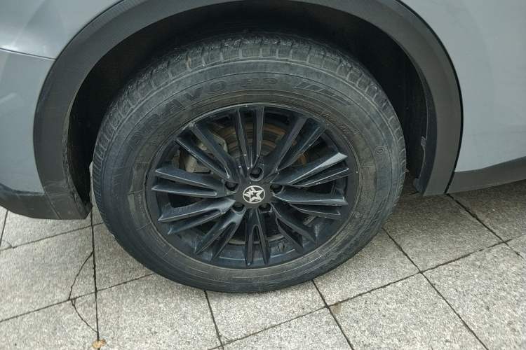 Used Venucia V 2021 260T Idol Edition