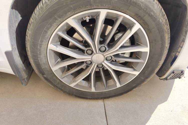 Used Geely Auto Preface 2025 Dongfang Yao 1.5TD Fuyao Edition
