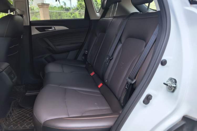 Used CHANGAN CS35PLUS 2019 1.6L Manual Chuanlian Edition
