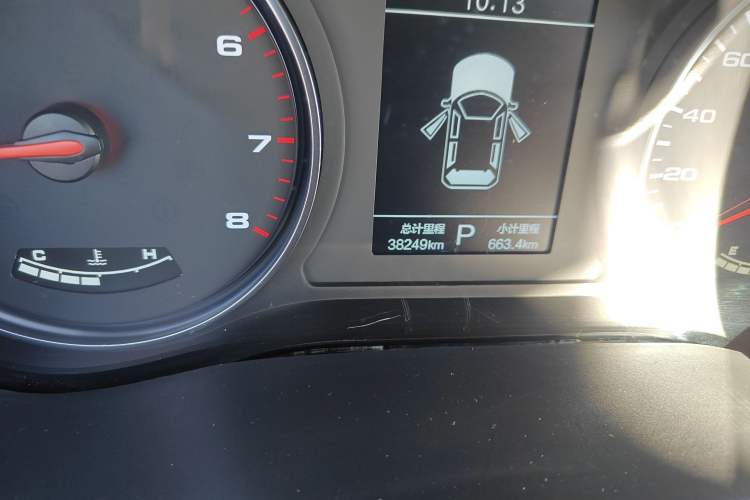 Used SOL X8 2021 300T DCT Luxury Smart Connect Edition 5 Seats