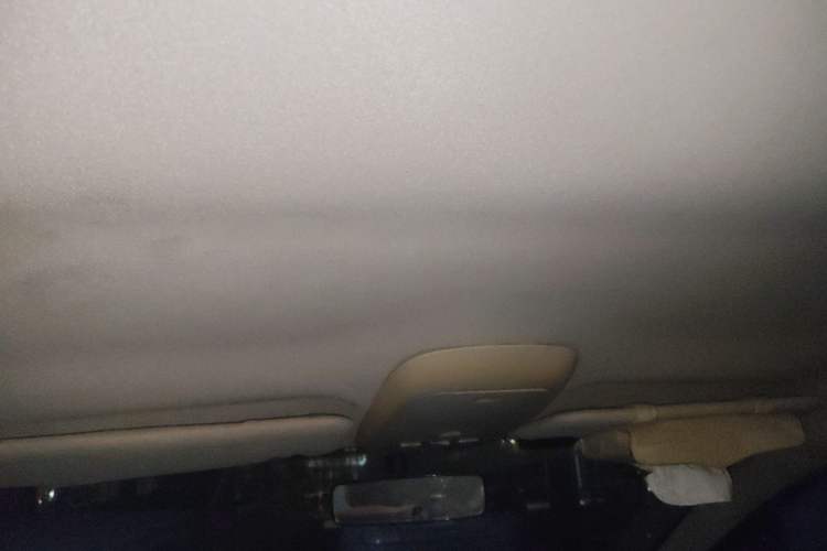 Used Peugeot 307 2010 Sedan 1.6L Manual Comfort Edition
