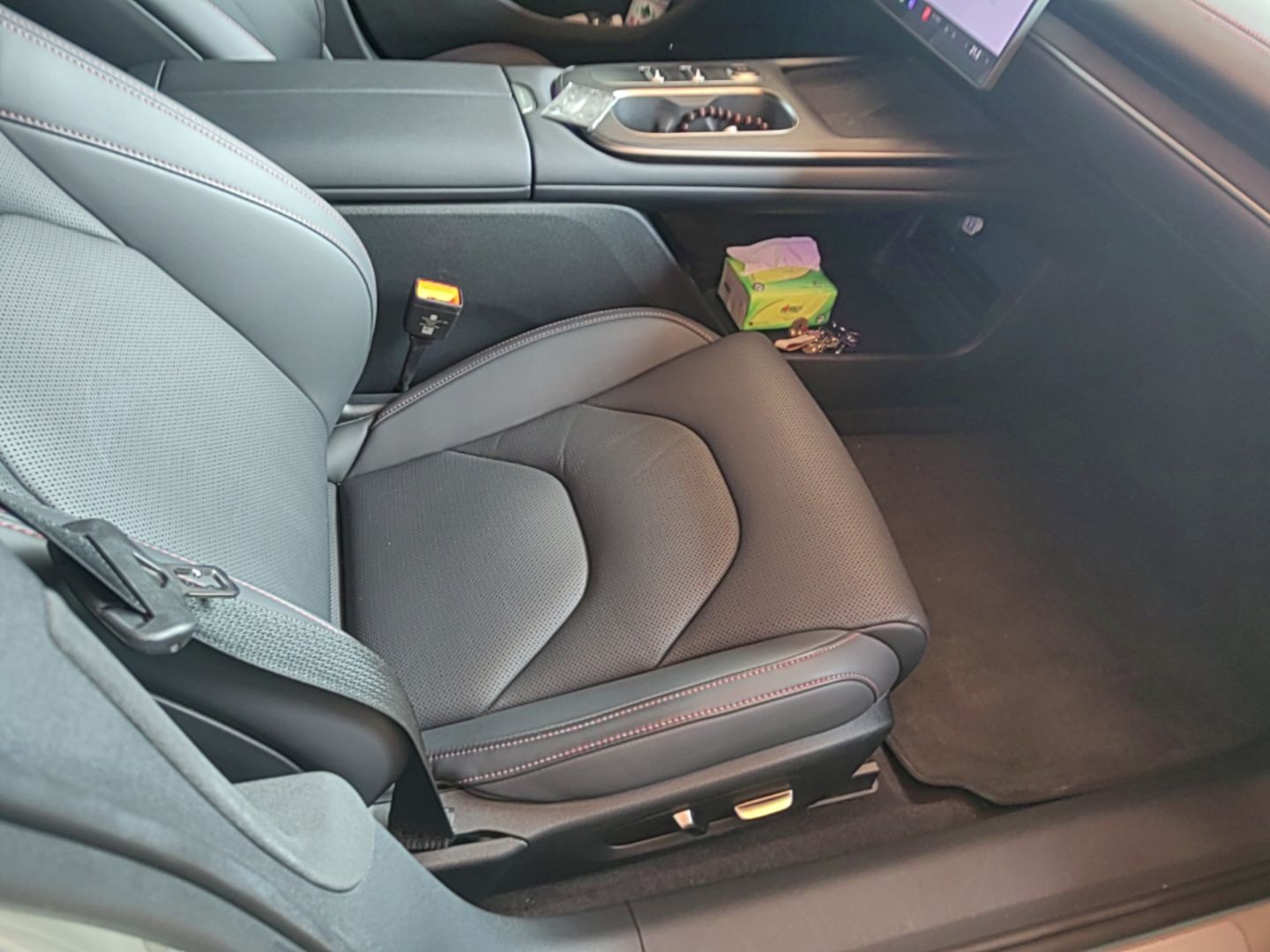 Xiaomi Auto SU7 2024 Rear-Drive Long-Range Intelligent Driving Version — снимка 19