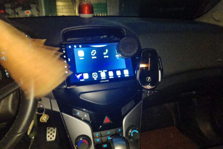 Used Chevrolet Cruze 2013 Hatchback 1.6T Automatic Flagship Model
