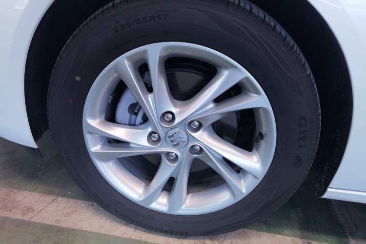 Used Buick Regal 2024 Revised 25T Ultra-Comfort Edition
