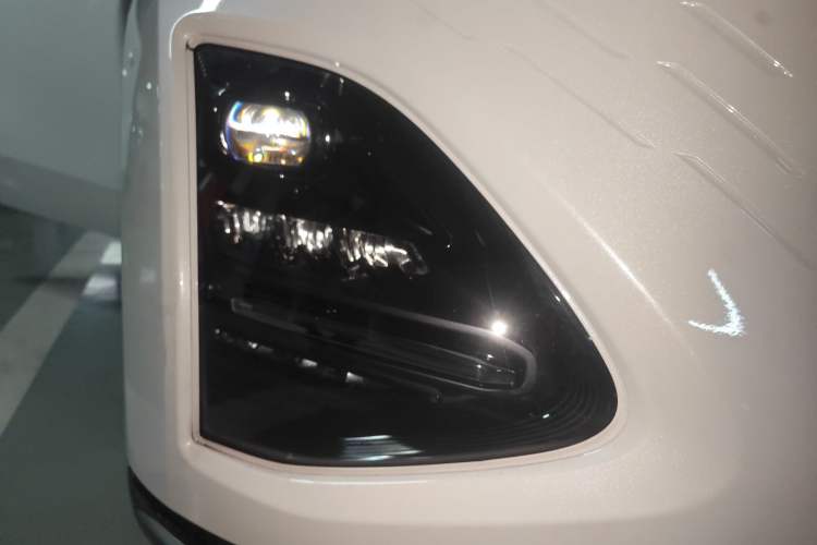 Used Wuling Xingguang 2023 150 Advanced Edition
