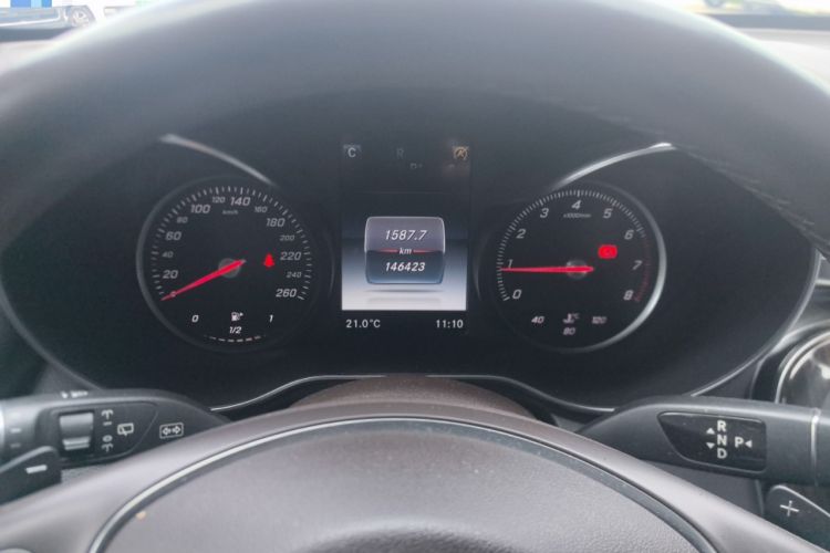 Used Mercedes-Benz GLC 2017 GLC 260 4MATIC Luxury Model
