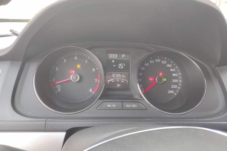 Used Volkswagen Gran Lavida 2015 1.6L Automatic Comfort Edition