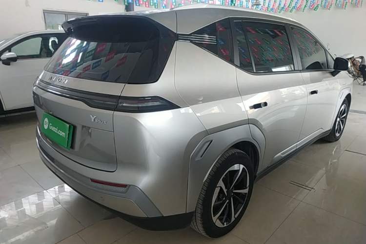 Used AION Y 2025 Plus 510 Enjoy Edition Rear Right 45 Deg