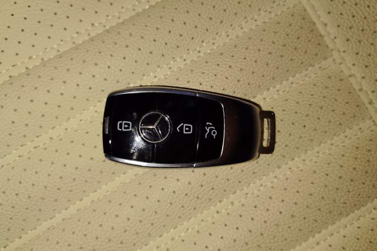 Used Mercedes-Benz E-Class 2021 Facelift E 260 Coupe
