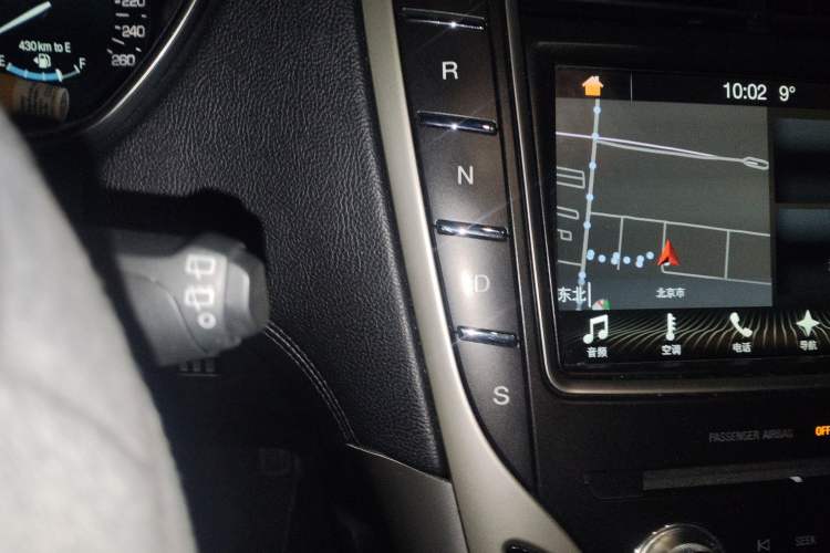 Used Lincoln MKX 2018 2.0T Two-Wheel Drive Deluxe Edition