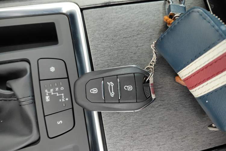 Used Citroen C6 2017 380THP Luxury Version