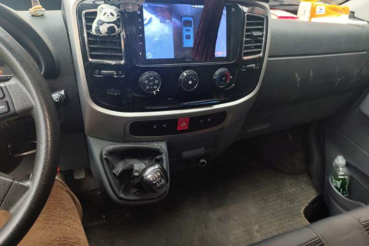 Used Dongfeng Yufeng 