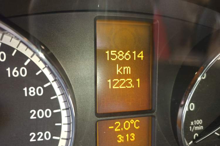 Used Mercedes-Benz Viano 2011 2.5L Prestige Edition
