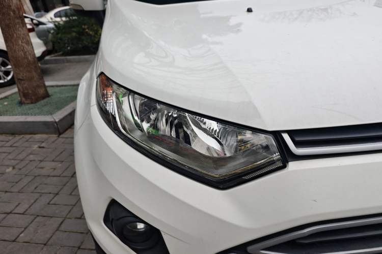 Used Ford EcoSport 2013 1.5L Automatic Fashion Model
