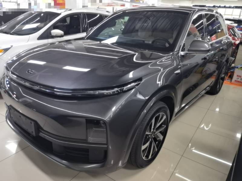 Used Li Auto L8 2023 Pro Model — 1