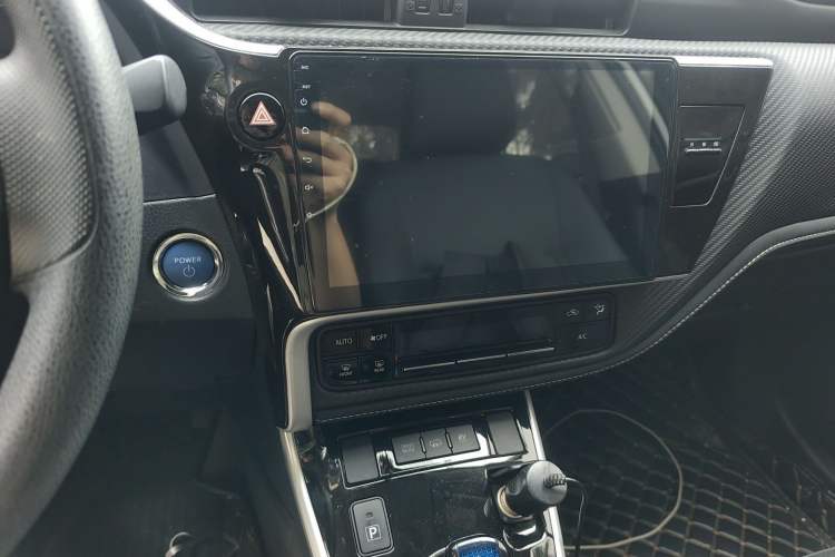 Used Toyota Levin Hybrid E+ 2019 1.8L PH GS E-CVT Elite Edition Audio And AC Panel