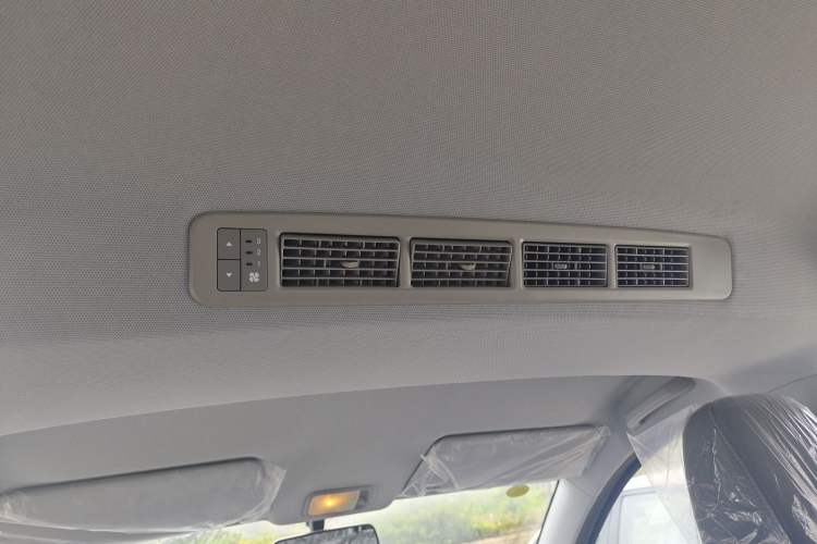 Used Wuling Hongguang New Energy 2024 All-Electric Model 300KM Standard Version Headliner