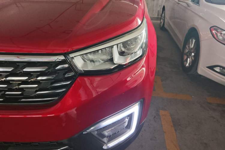 Used CHANGAN CS55 2018 1.5T Automatic Colorful Edition China V Standard Left Front Headlight