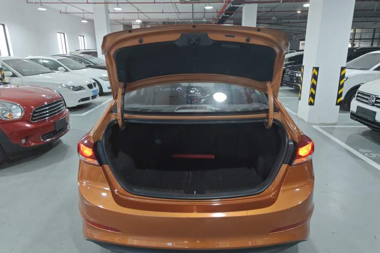 Used Hyundai Elantra (6th Generation / Lingdong) 2016 1.6L Automatic ZhiXuan – Elite Version Trunk