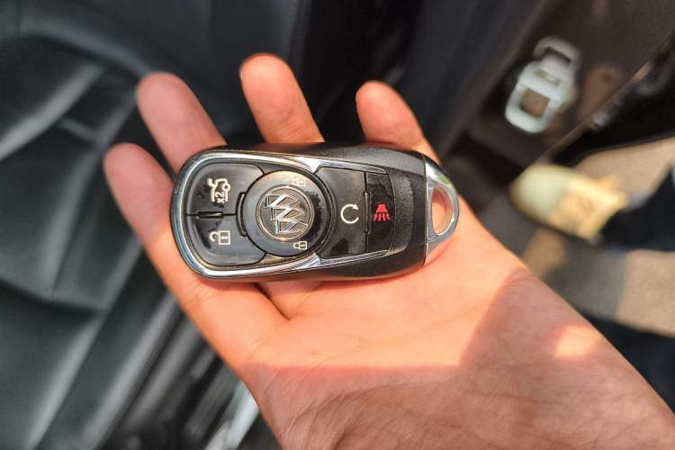 Used Buick LaCrosse 2016 20T Elite Edition Vehicle Key