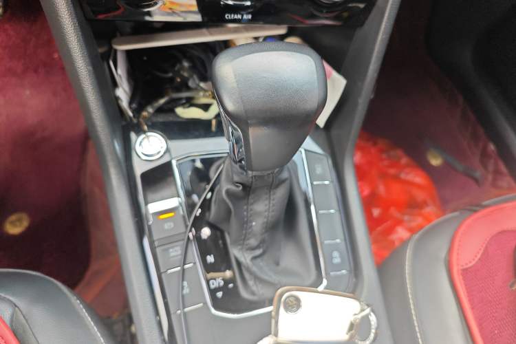 Used Volkswagen Tiguan L 2018 380TSI Automatic All-Wheel Drive Luxury Edition
