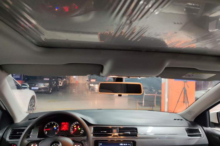 Used Volkswagen Santana 2016 1.6L Automatic Comfort Edition
