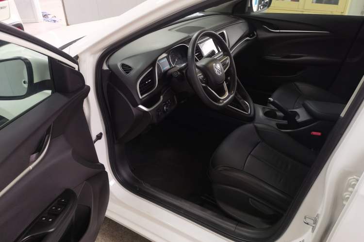 Used Buick GT 2019 18T Automatic Connected Elite Model China V Standard Driver Seat