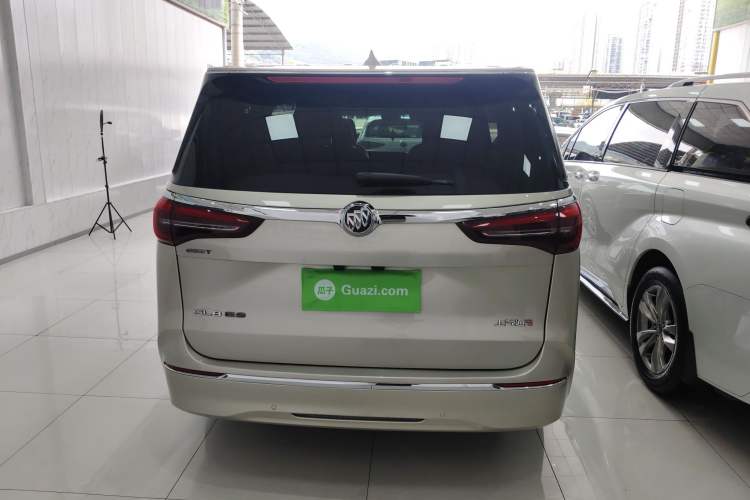 Used Buick GL8 2022 ES Landtrek 653T Luxury Edition