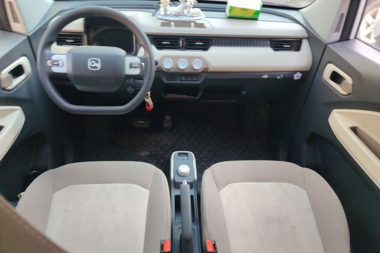 Used Chery QQ Ice Cream 2024 Edition Youth Version 205km Sundae
